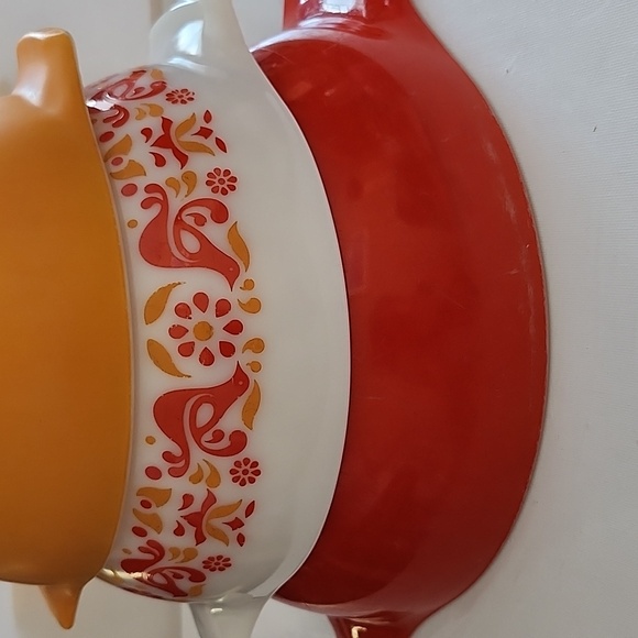 Vintage Pyrex  Friendship Pattern Cinderella Bowl Set Of 4 - Picture 3 of 8